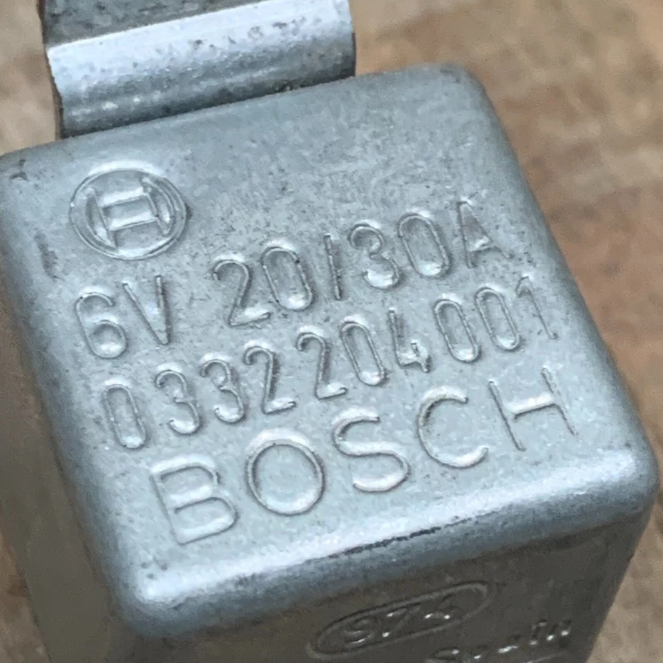 罕见 NOS 大众 Karmann Ghia Bosch 6 伏喇叭继电器 1961 - 66 — 第 4/4 张图片