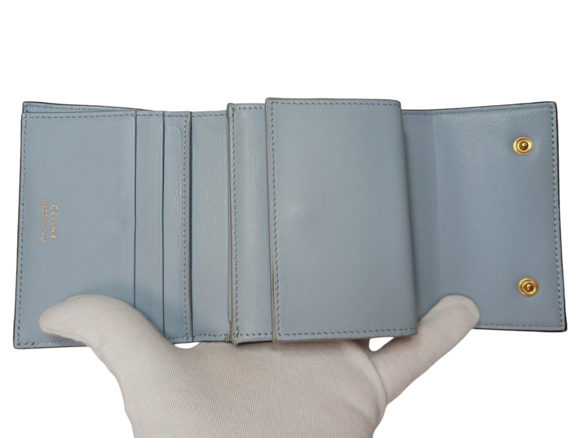 CELINE Small Trifold Wallet Grained Calfskin Leather Pebble CELINE Small Trifold Wallet Grained Calfskin Leather Pebble