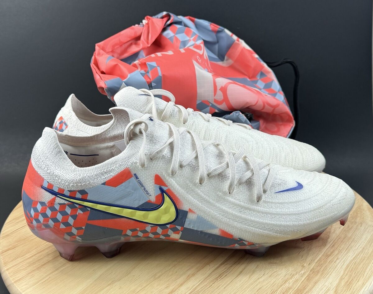Nike Phantom GX 2 Elite SE FG Soccer Cleats Barcelona FZ1527 Nike Phantom GX 2 Elite SE FG Soccer Cleats Barcelona FZ1527