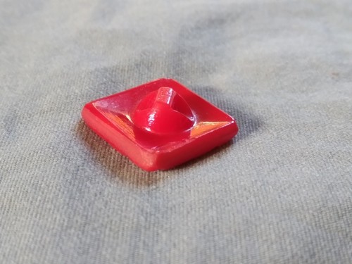 Antique Woven Design Red Glass Button. - Picture 10 of 12
