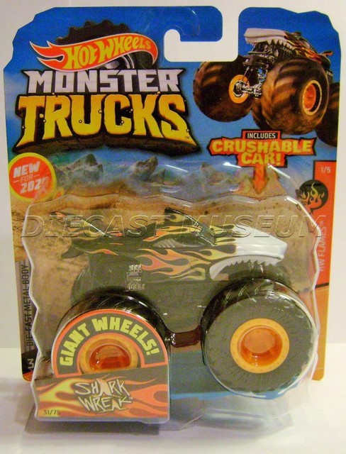 SHARK WREAK JAWS WITH FLAMES W/ CRUSHABLE MONSTER TRUCKS HOT WHEELS 2020 | eBay