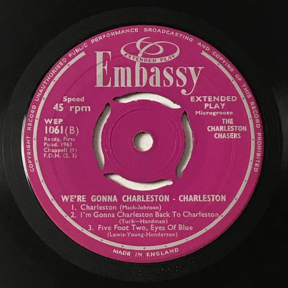 The Charleston Chasers - We're Gonna Charleston EP 7" Vinyl Record - WEP 1061 - Image 4 of 4