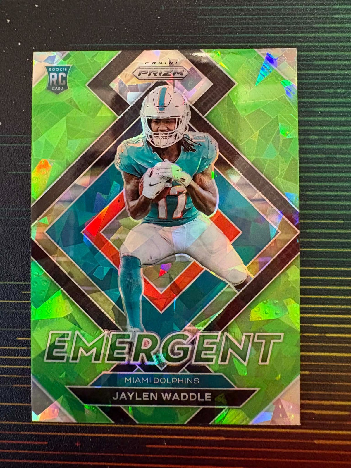 JAYLEN WADDLE #E-8 2021 PANINI PRIZM DOLPHINS EMERGENT RC GREEN ICE