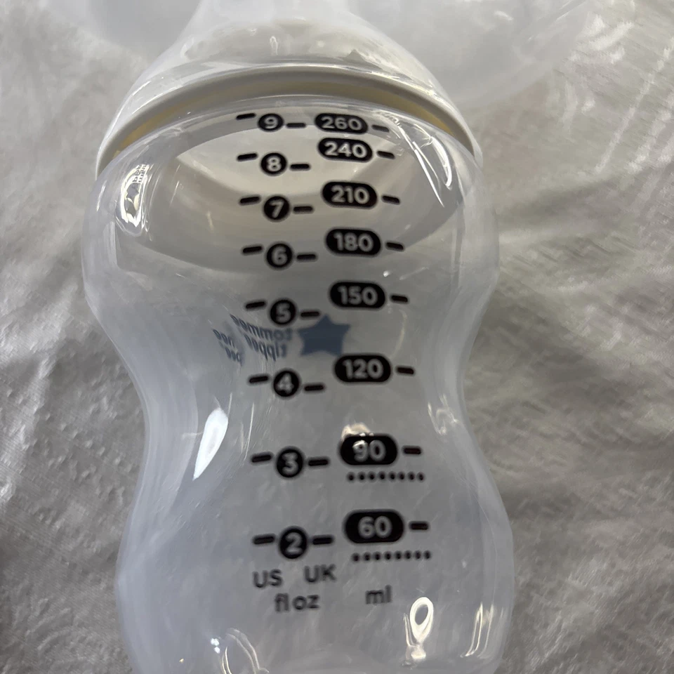 Tommee Tippee Baby Bottle 340 ml (4 count) New not in box  - Image 3 of 4