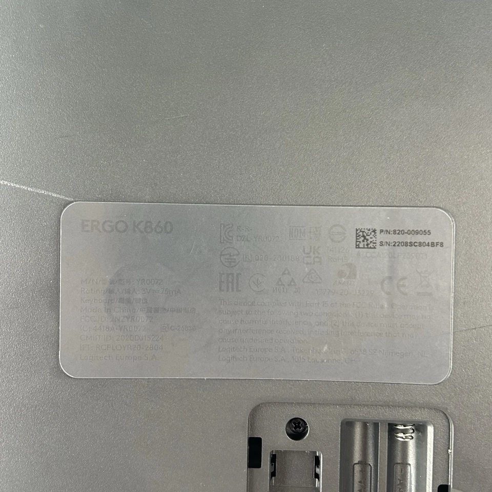 Teclado inalámbrico Logitech ERGO K860 - negro *SIN DONGLE* Foto 3 de 4