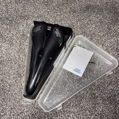 Selle San Marco Aymano Arrowhead Carbone – Titane 197g, 2008, Route/course