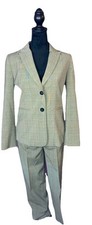 Women s Suit