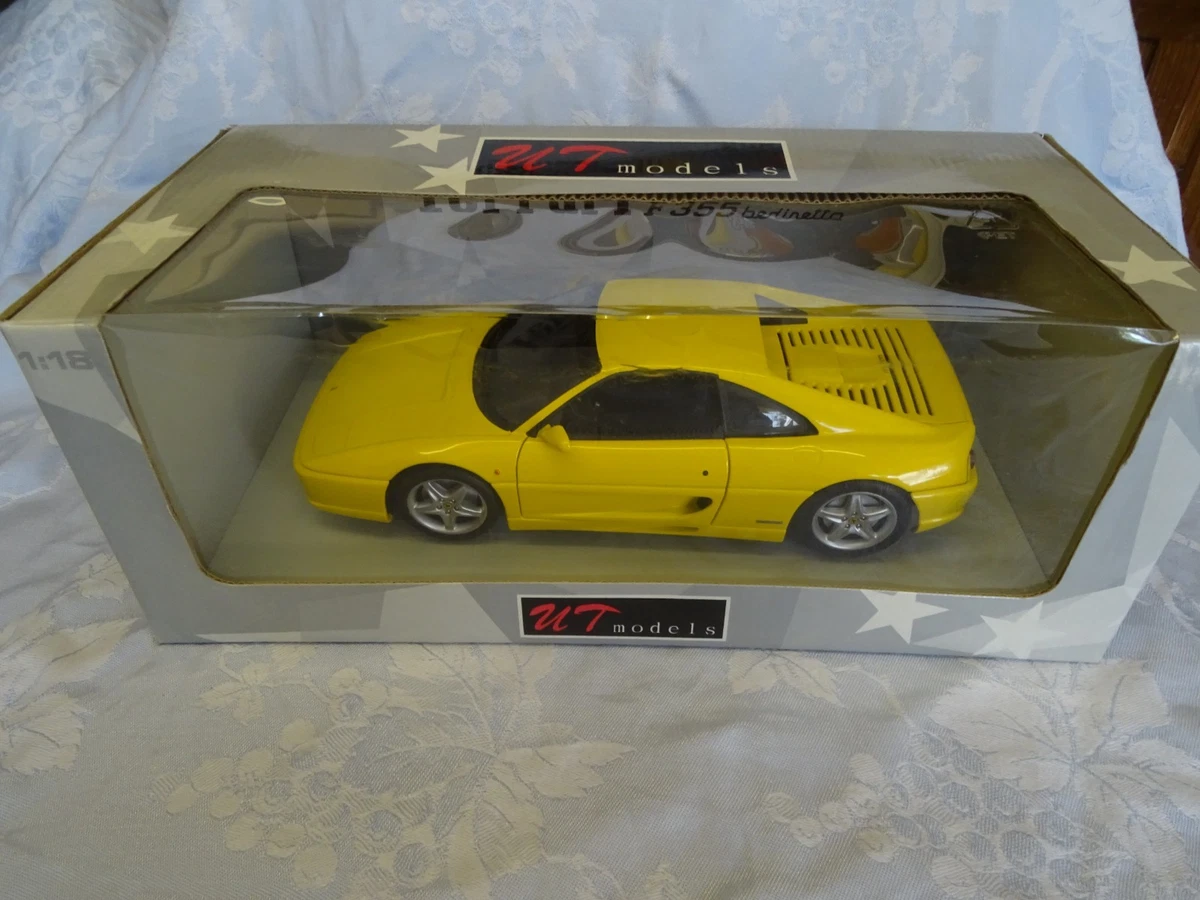 Preços baixos em UT Ferrari 1:18 Veículos de brinquedo e de metal