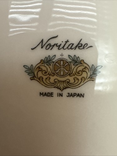 Noritake Serving Bowl Bamboo W/Handles Discont. Pattern Japan Vintage Gold Lined - Picture 7 of 8
