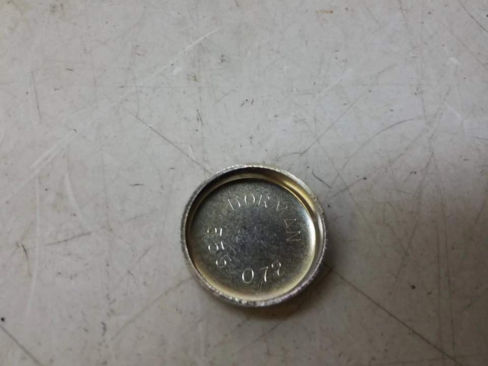 555-072 Enchufe de expansión del motor Dorman 555-072 Enchufe Dorman 1 pieza Foto 3 de 4