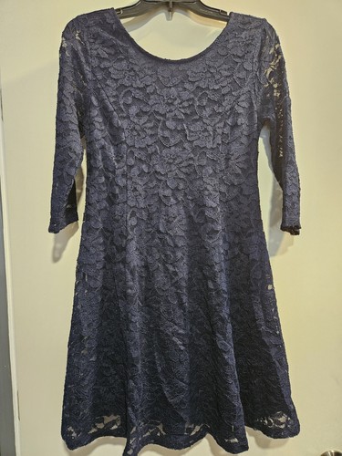 Lush Navy Lace A Line Dress Size Medium - Picture 4 of 4