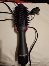 Revlon Volumizing Hot Air Brush For Multiple Use - Smooth.Frizz-Free,Blow dry!!