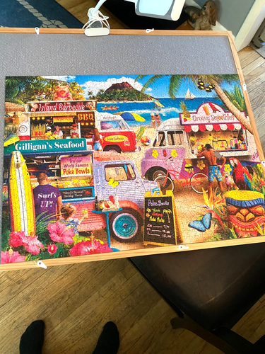 Master Pieces Jigsaw Puzzle Food Truck Roundup Block Party 1000 Piece Surfs Up - Picture 4 of 11