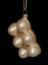 k22~BLOWN GLASS FRESH SPECKLED EGGS~CARTON~CHICKEN~HEN~FARM~CHRISTMAS ORNAMENT~N