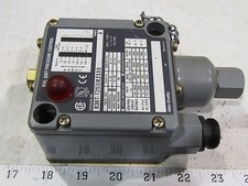 A-B Allen Bradley 836T-T253JX23X9 Pressure Switch NEW