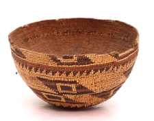 Vintage Hupa / Yurok / Karuk Basket 7"x 4"  Northern Calif Native American Art