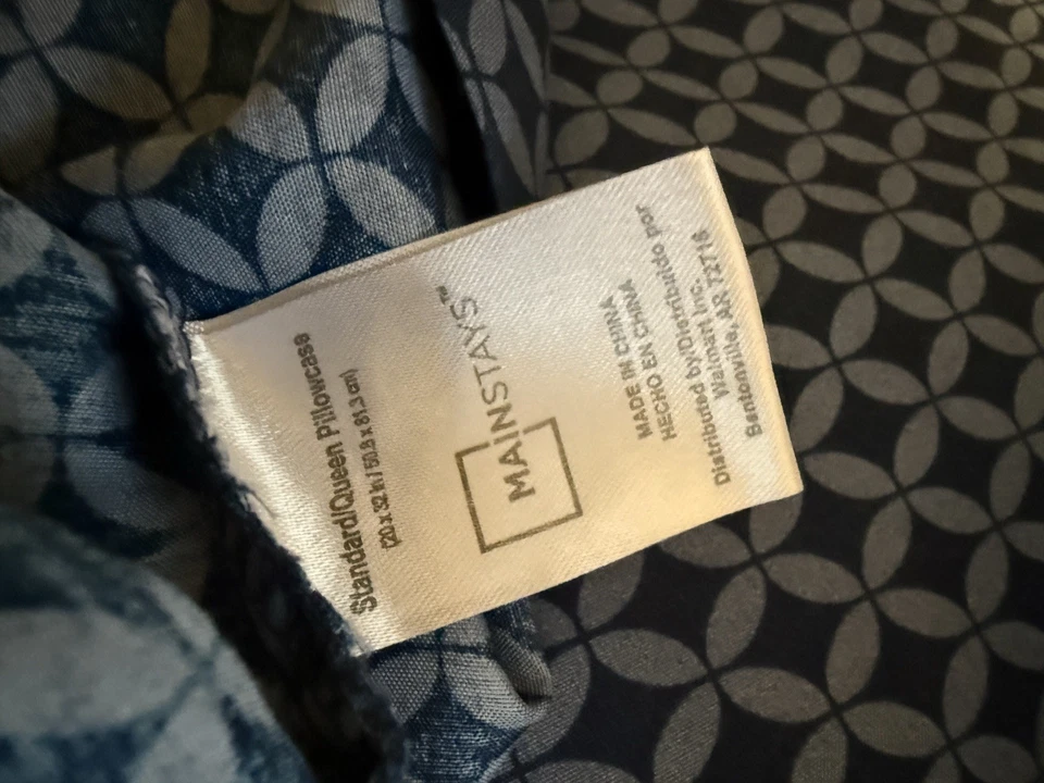 Juego de 3 sábanas Mainstays tamaño queen azul marino estampado microfibra resistente a las arrugas Foto 3 de 4