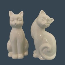 Ceramic White Cat Figurines Decorative Pair Minimalist Design