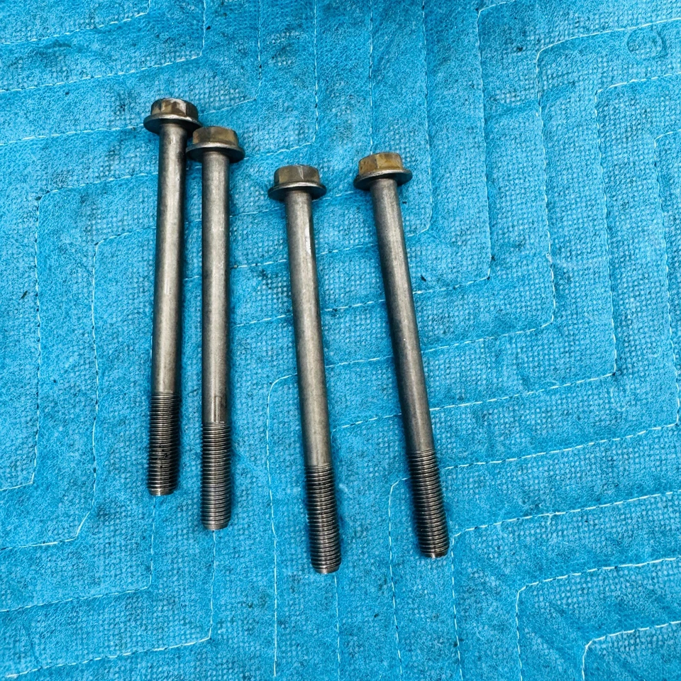 Балансировочный вал масляного насоса двигателя 2012–2018 Ford Focus ST 2.0 в сборе от оригинального производителя BB3G6K360 - Изображение 4 из 4