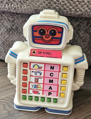 Vintage 1980's Playskool Alphie II Child's Robot - with 1 card Works 