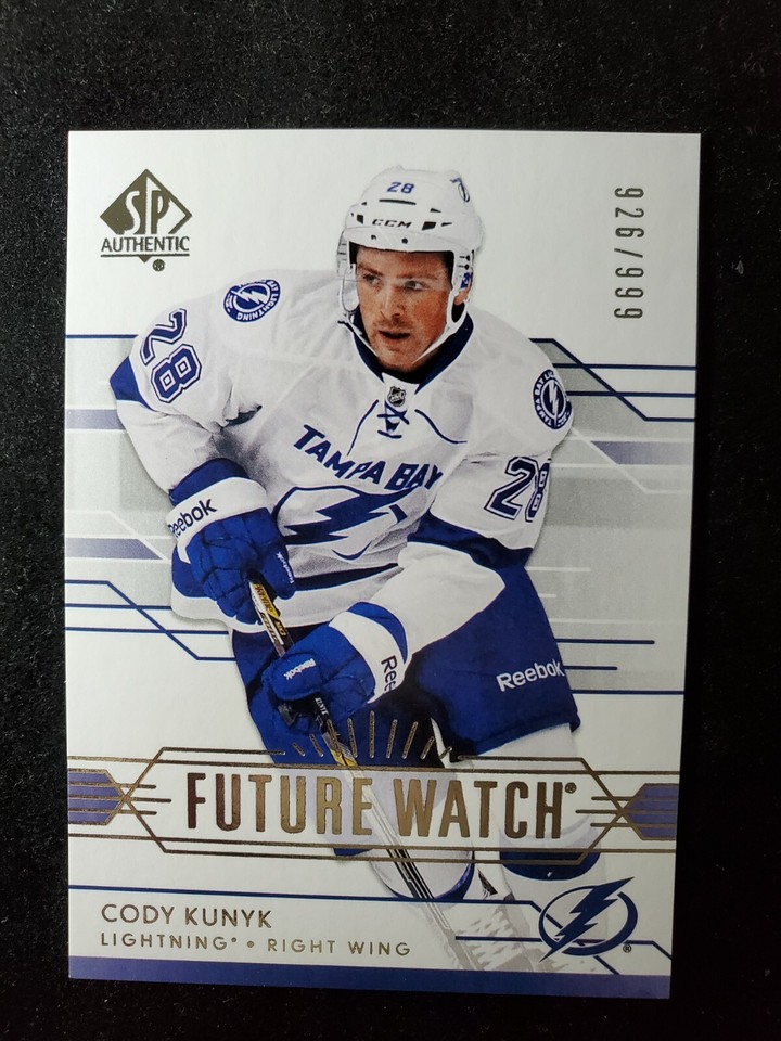 SP AUTHENTIC FUTURE WATCH AUTO YOU PICK Rookie on Card Autograph Lot ...