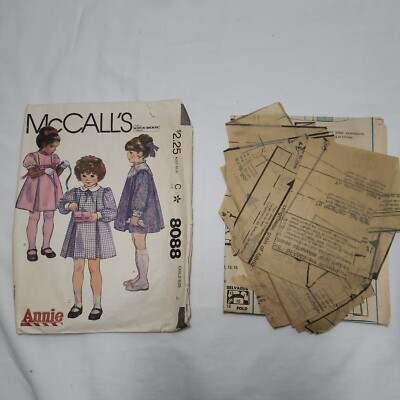 Cut McCALL'S #8088 - GIRLS ''ANNIE''  ( 3 STYLE ) DRESS PATTERN Size 3 1982