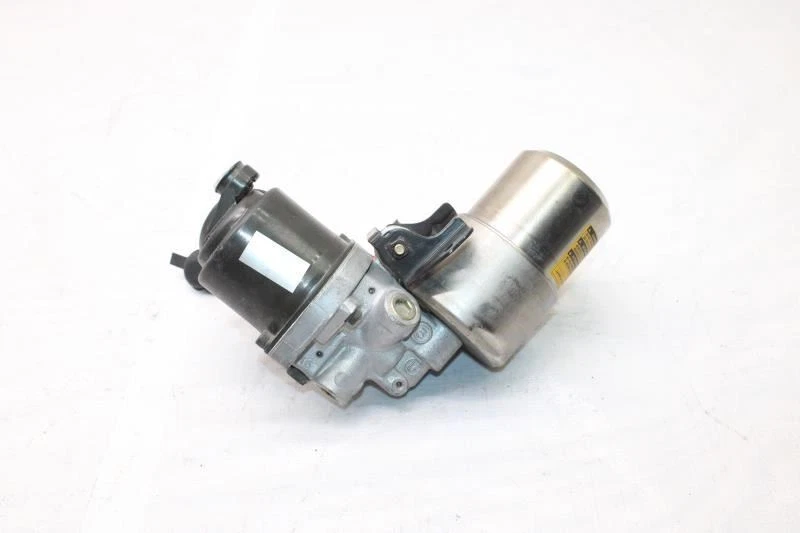 Lexus SC430 Z40 2002 convertible #340 refuerzo de freno motor bomba ABS Foto 2 de 4