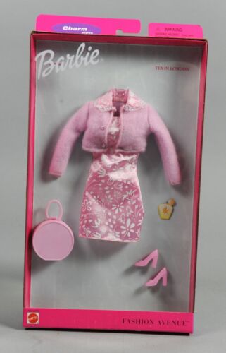 1999 Mattel Barbie Fashion Avenue Tea in London Pink Floral Outfit Neu