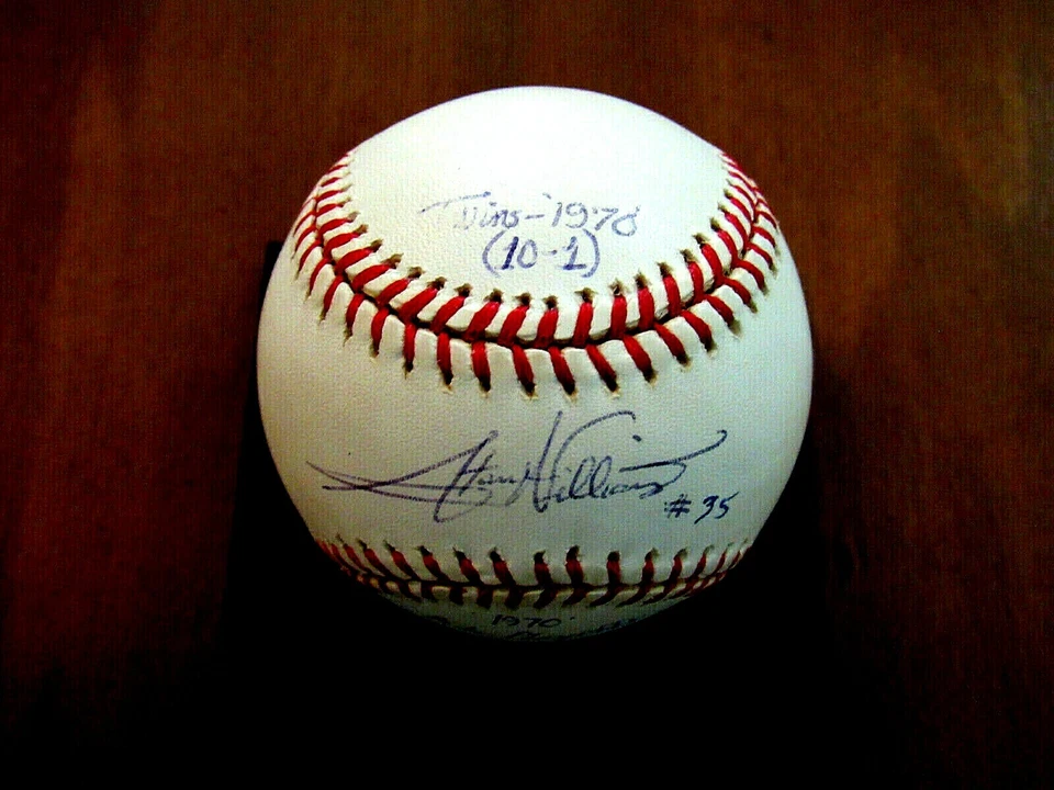STAN WILLIAMS # 35 TWINS 10-1 1970 AL YANKEES SIGNED AUTO VTG OAL BASEBALL JSA - Imagem 3 de 4