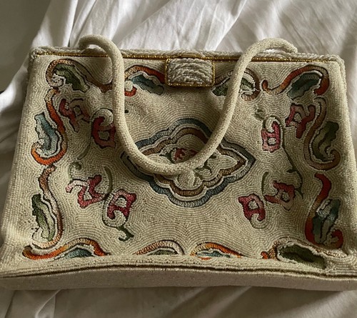 Morabito Classic Formal Beautiful Condition Beaded Vintage Bag - Picture 8 of 8