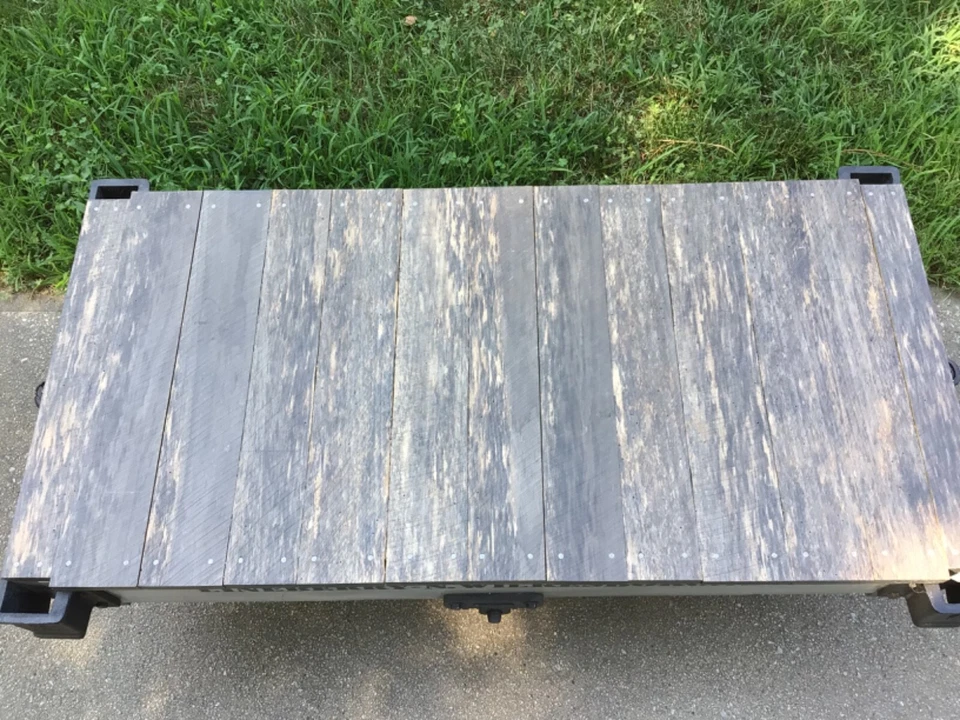 Mesa de centro carro industrial Lineberry gris fundición ferrocarril restaurada Foto 4 de 4