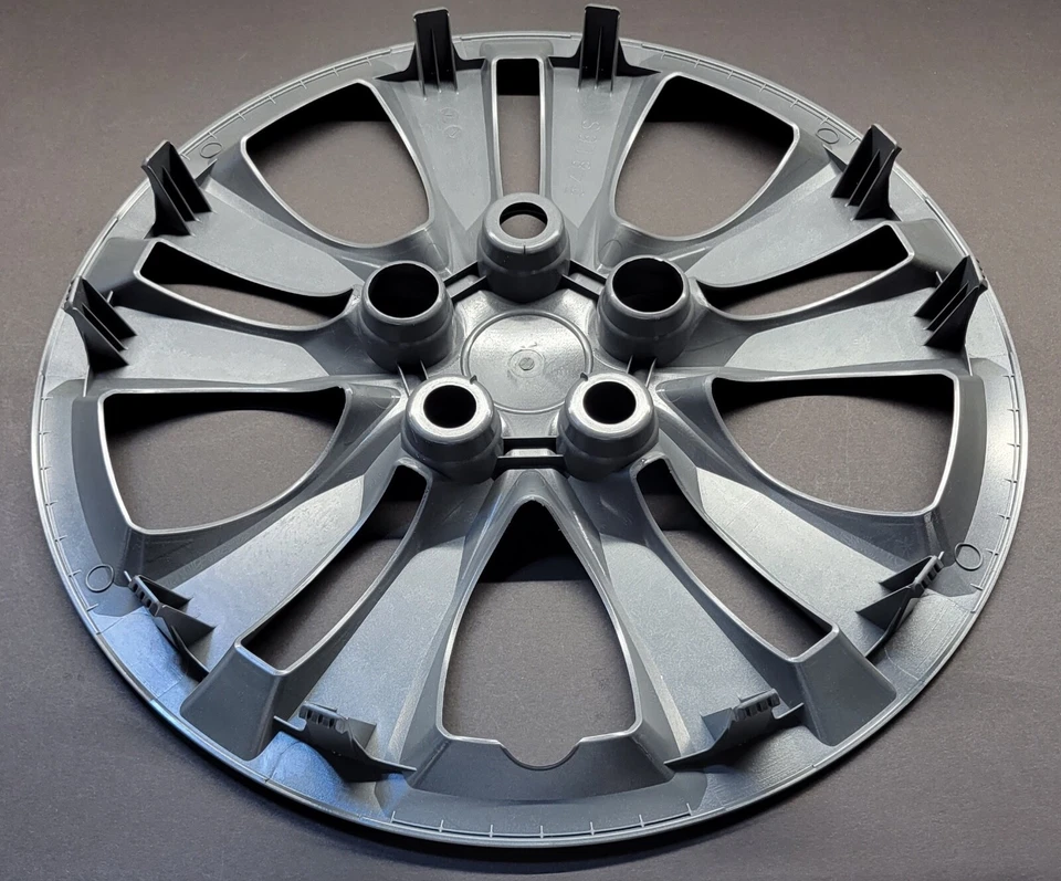 One New Wheel Cover Hubcap Fits 2020-2023 Kia Soul 16" Silver Bolt-On # 548-16S Foto 3 de 4