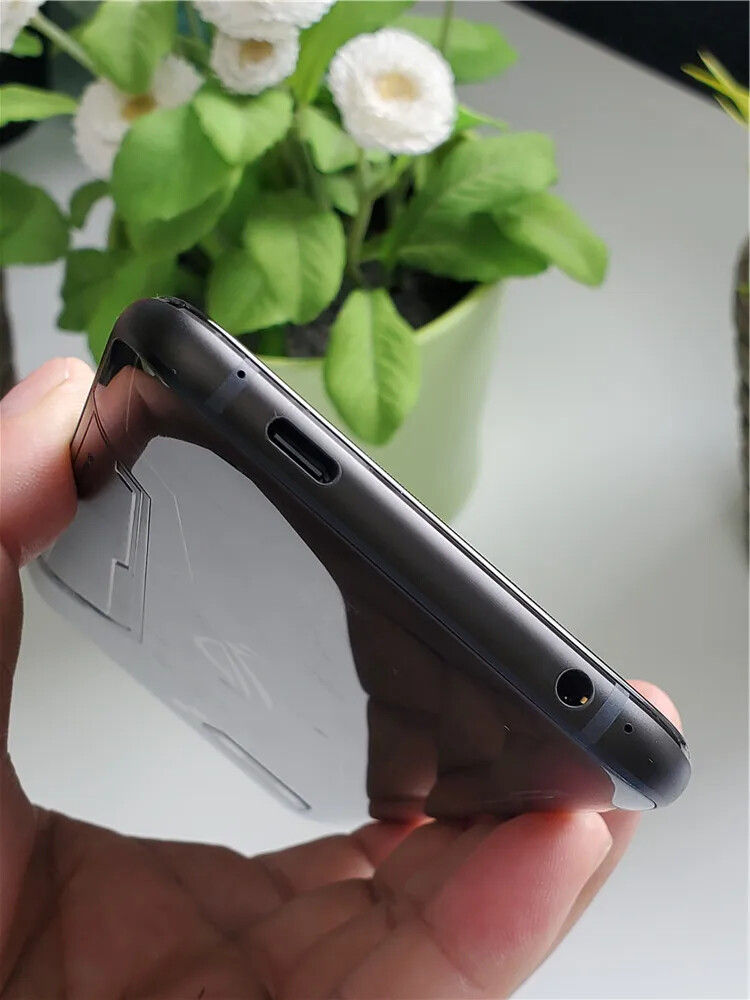 ASUS ROG Phone II - 512 GB - Black Glare (Unlocked) for sale