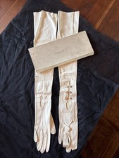 Antique White Kid Gloves 1885 Wedding Gloves With Snaps