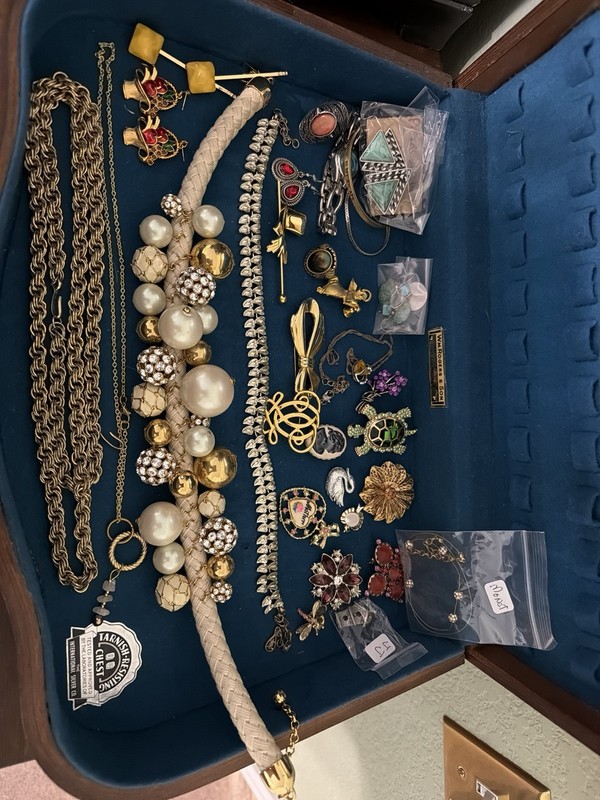 Costume Jewelry Mixed Lot Vintage Modern, Wearable or Resale