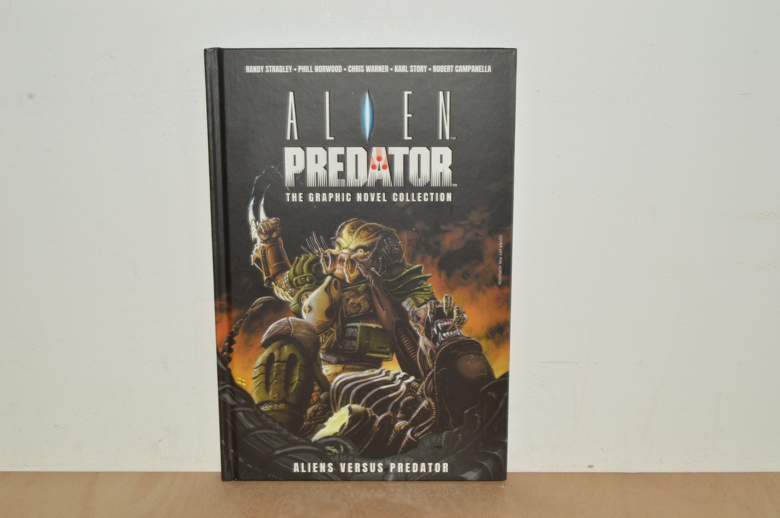 Alien Predator Graphic Novel Collection Volume 23 Aliens vs Predator HB (#V3)