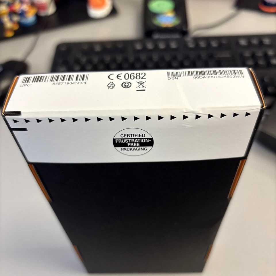 Amazon Fire HD 6 (4th Generation) 8GB, Wi-Fi, 6in Black BRAND NEW SEALED TABLET - Image 4 of 4