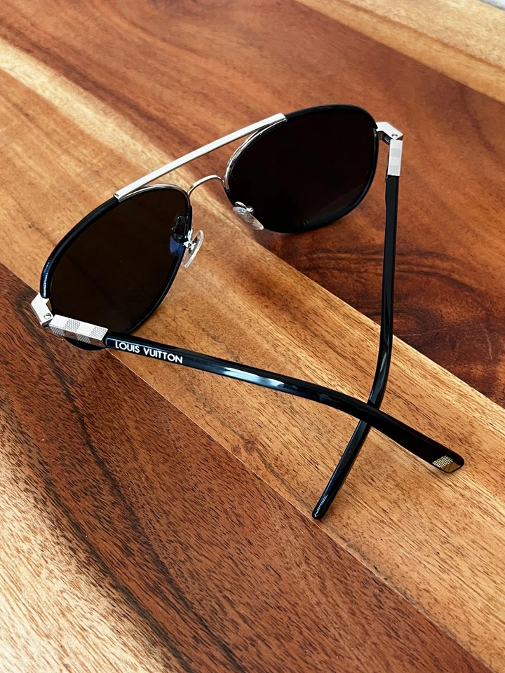 AUTÉNTICAS GAFAS DE SOL LOUIS VUITTON Attraction Pilot plateadas negras Z0704U Foto 2 de 4