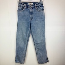 Abercrombie  Fitch 90s Straight Ultra High Rise Jeans Size 26/2s Denim casual