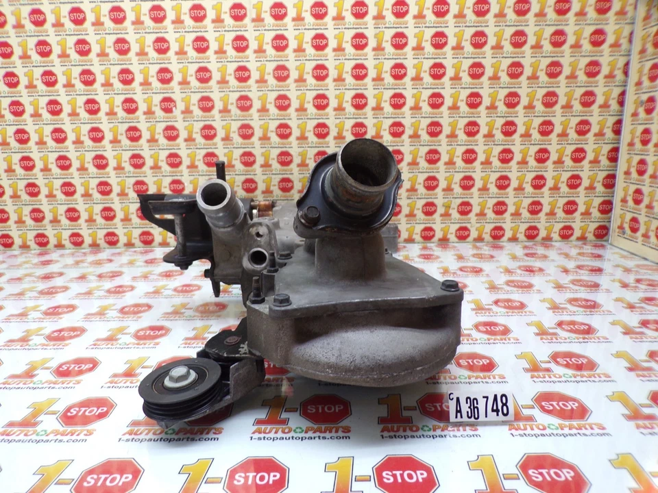 1995-1999 CADILLAC DEVILLE ENGINE COOLANT WATER PUMP HOUSING 12553133 OEM - Image 4 of 4