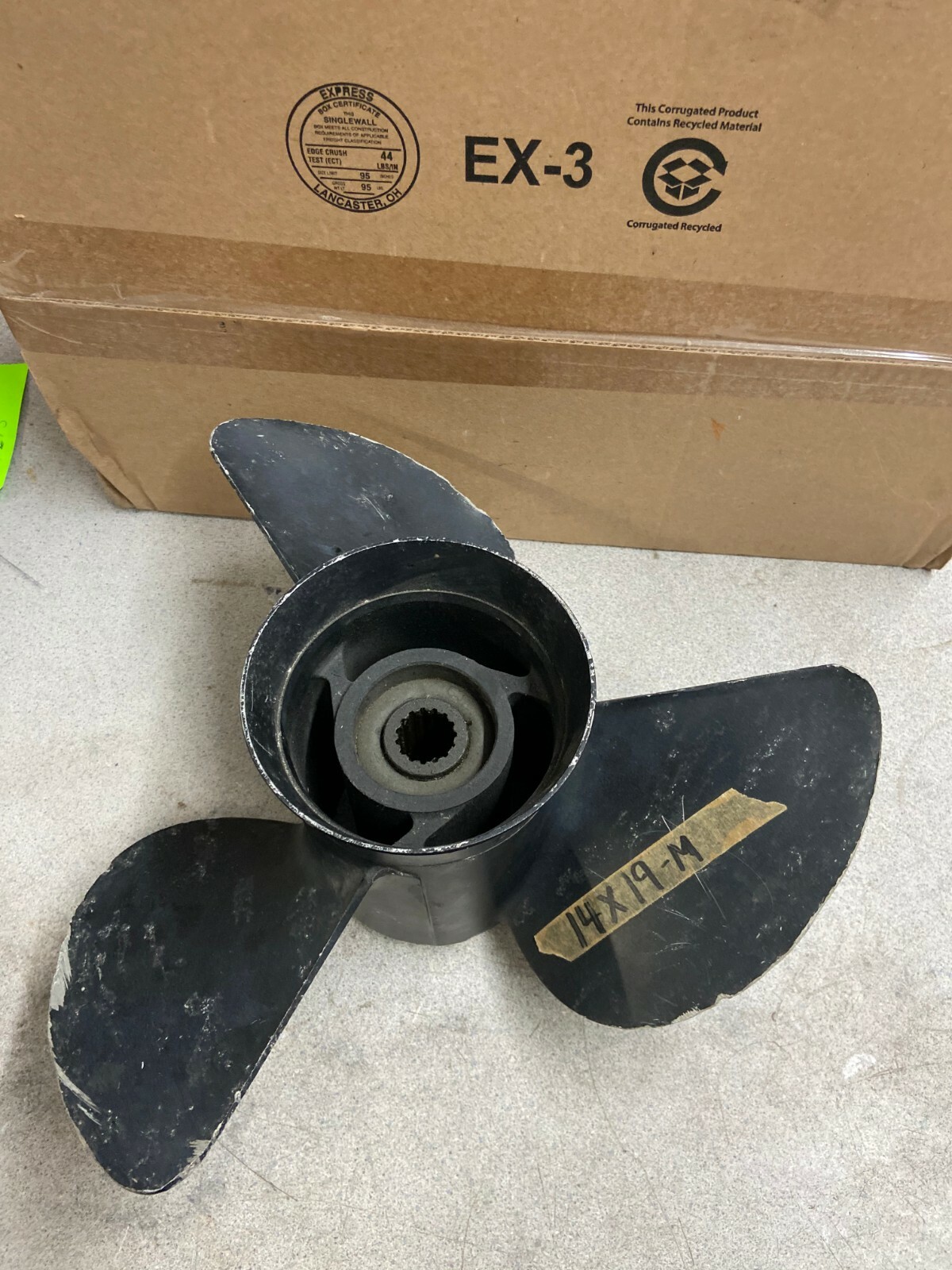 YAMAHA ALUMINUM PROP 13 14 x 19  