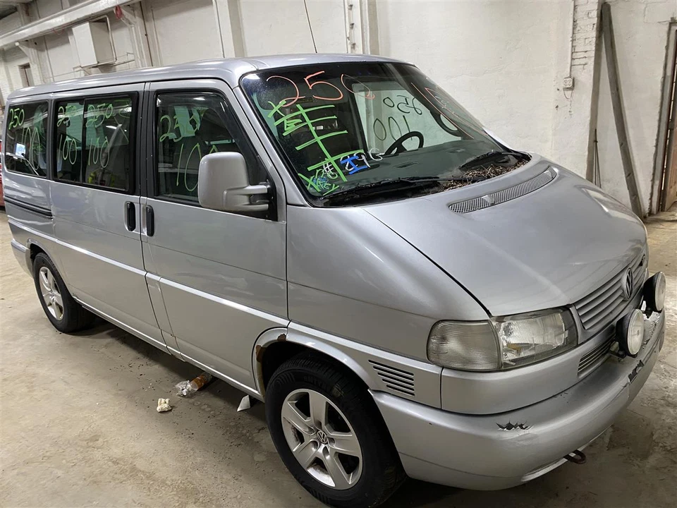 Used Windshield Wiper Motor fits: 2001 Volkswagen Eurovan Conv Grade A - Image 3 of 4