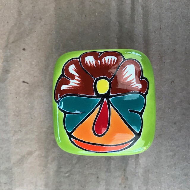 C29 TALAVERA DRAWER PULL CERAMIC KNOB FLOWER DESIGN Amigos