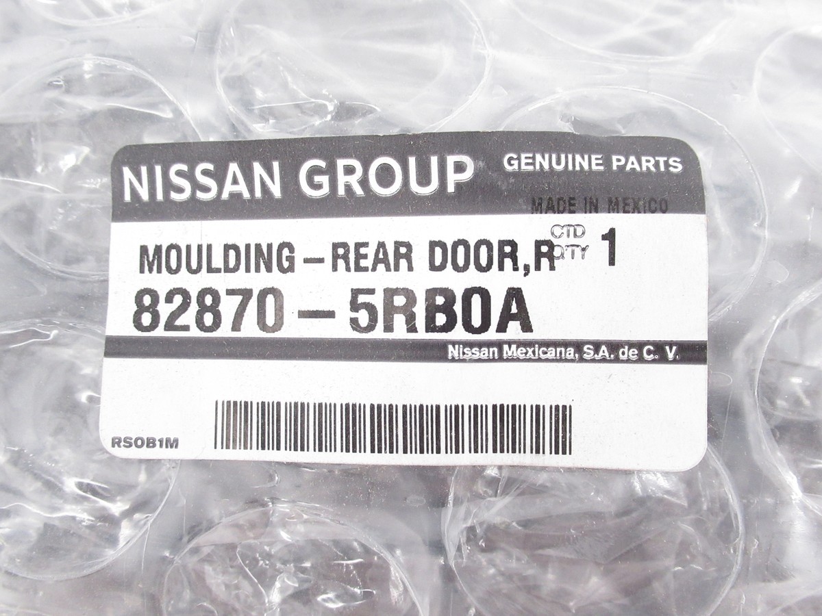 Genuine OEM Nissan 82870-5RB0A Passenger Rear Lower Door Molding