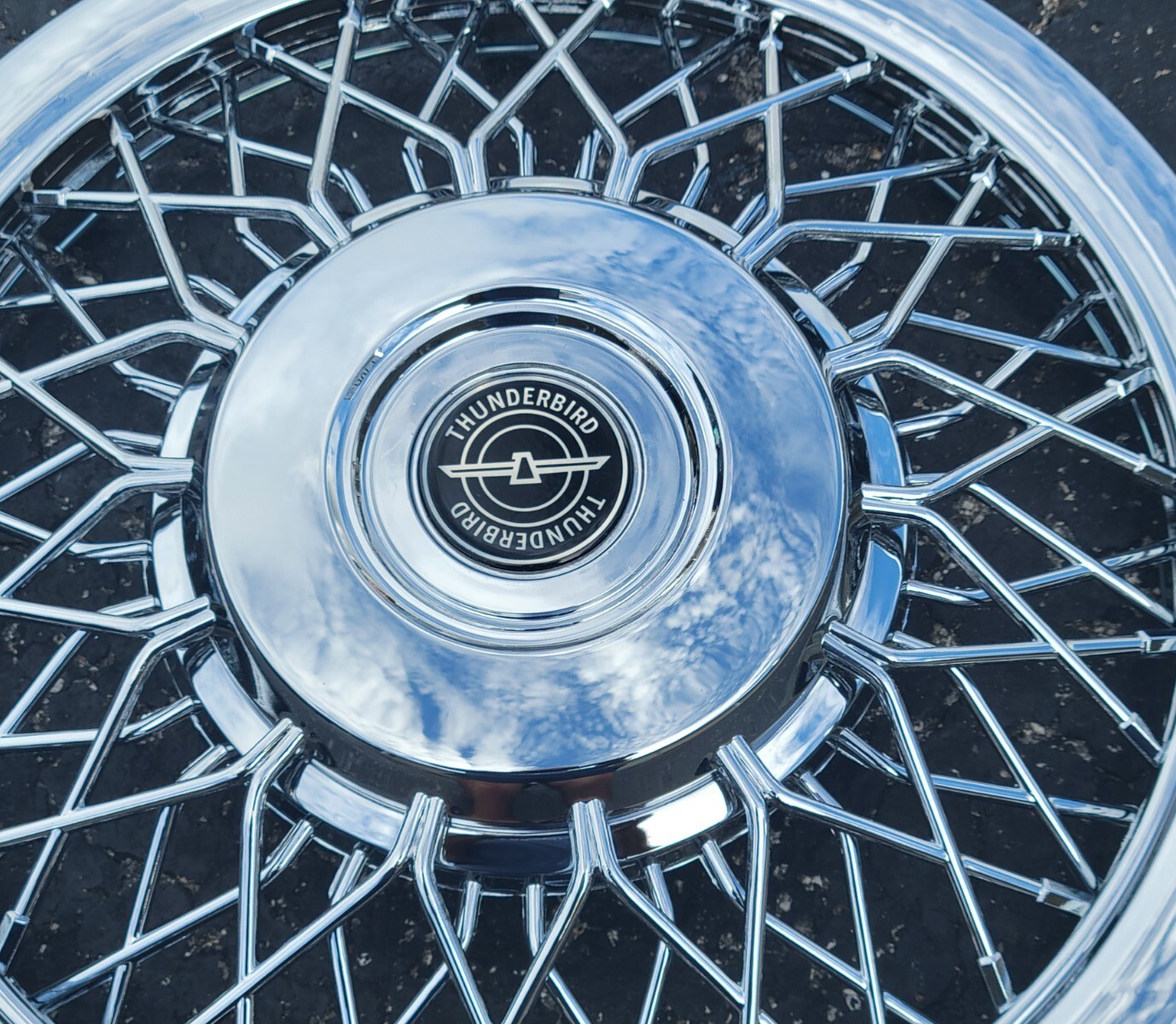 14" NEW CHROME SPOKE HUBCAPS (4) TBIRD FITS ANY YEAR W/14" STEEL WHEELS