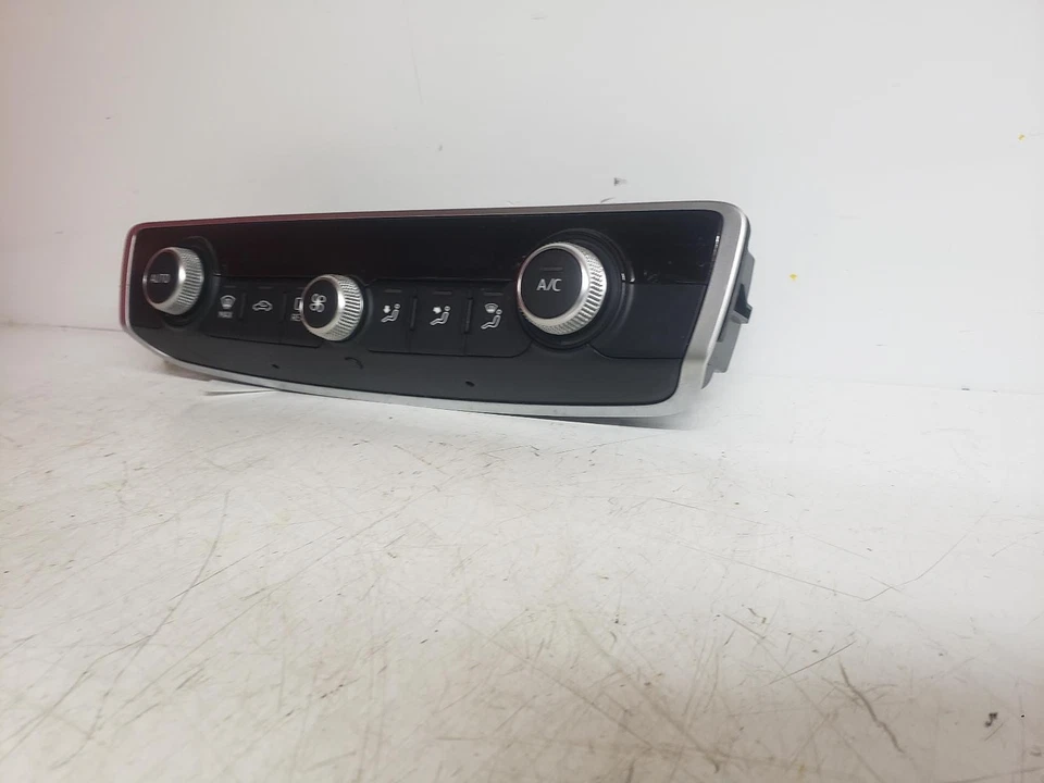 AUDI A3 8V MK3 FACELIFT 2016 HEATER CONTROL PANEL 8V0820043AEIMJ - Image 2 of 4