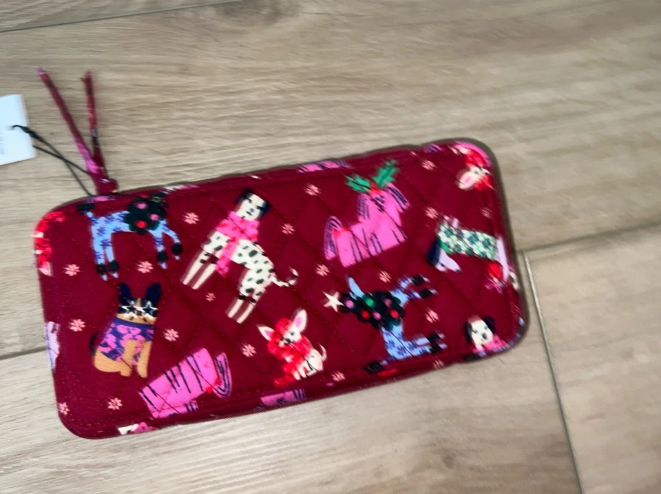 Vera Bradley ~ "Holiday Hounds" ~ Estuche organizador de píldoras de viaje grande ~ Nuevo con etiquetas Difícil de encontrar Foto 3 de 3