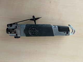 Würth Druckluft Stichsäge DST 380 defekt zur Ersatztielgewinnung!!!