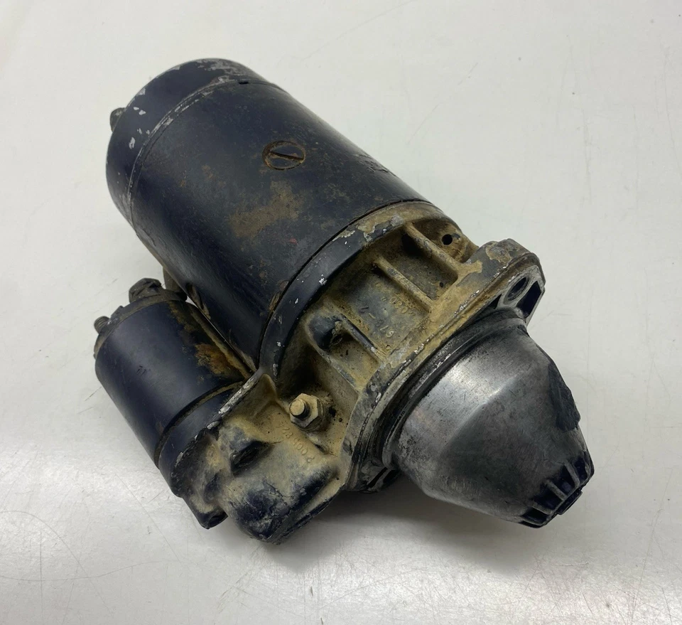 BOSCH Anlasser Starter 0001362030 aus Mercedes W115 W123 W460 220D 240D 300D 2,5 - Bild 1 von 4