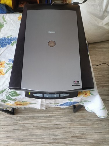 Scanner Canon CanoScan 8000F – Haute qualité pour photos, films et documents - Photo 2/4